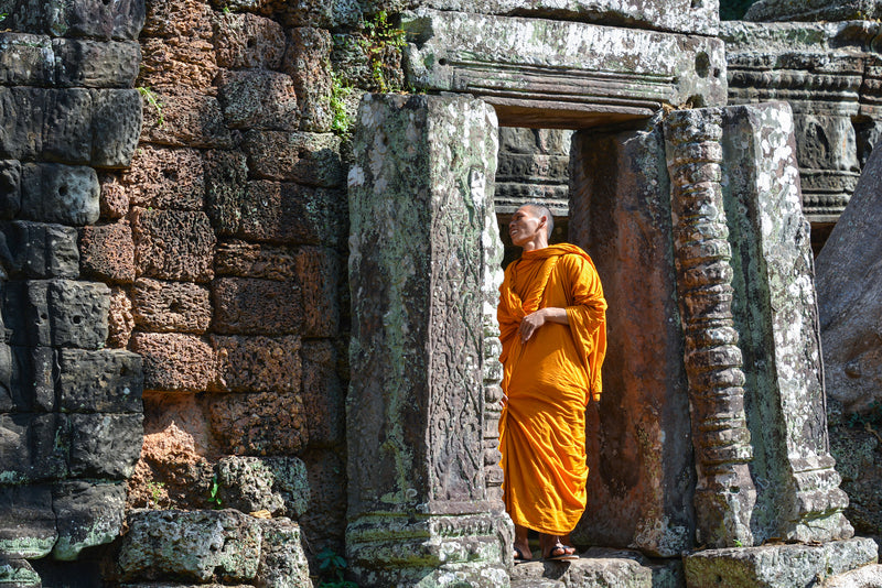 3757-Cambodian Monk